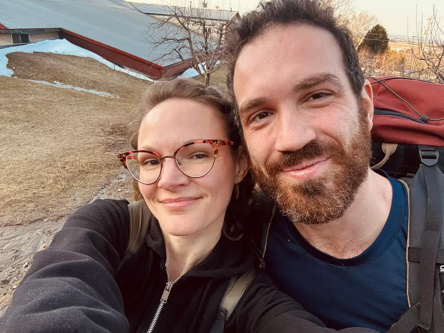 Randonnée d'un début de printemps glacé, quand il fait soudainement trop beau pour rester à l'intérieur.